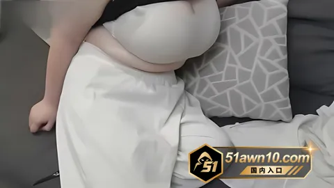 皮皮兄妹自拍一只手从腰摸到胸再摸到逼8 海角大神 乱伦皮皮 最新作品流出 发现 皮皮兄妹自拍一只手从腰摸到胸再摸到逼8