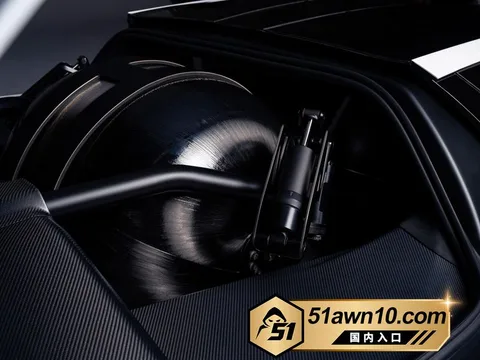 photo20261017101140结果 特斯拉 Roadster2.0 会飞炸 photo20261017101140结果