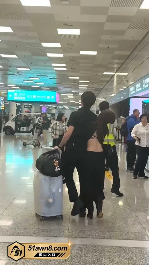 网红1 甜妹女网红 Melina 知三当三 明 网红1