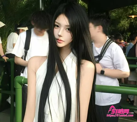photo20260831151730 京圈女网红 KK3岁 睡申哥捞金 欠钱 photo20260831151730