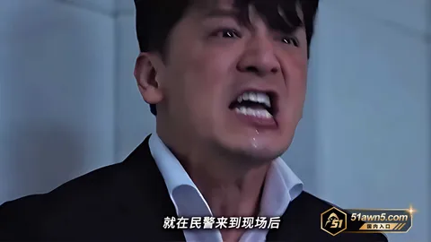 蓝色制服男与神秘女子11 社会纪实 蓝色制服男与神秘女子 场景多 蓝色制服男与神秘女子11