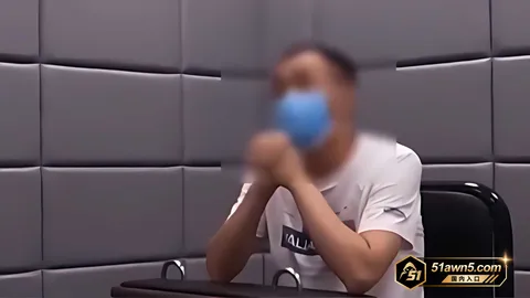 蓝色制服男与神秘女子7 社会纪实 蓝色制服男与神秘女子 场景多 蓝色制服男与神秘女子7