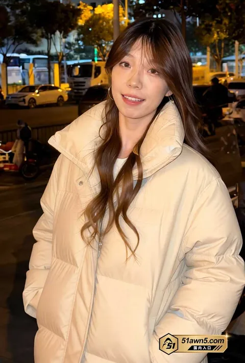 苏露月用紫色仿真棒玩骚逼4 网友曝光 广东骚货前女友苏露月 骚穴塞 苏露月用紫色仿真棒玩骚逼4