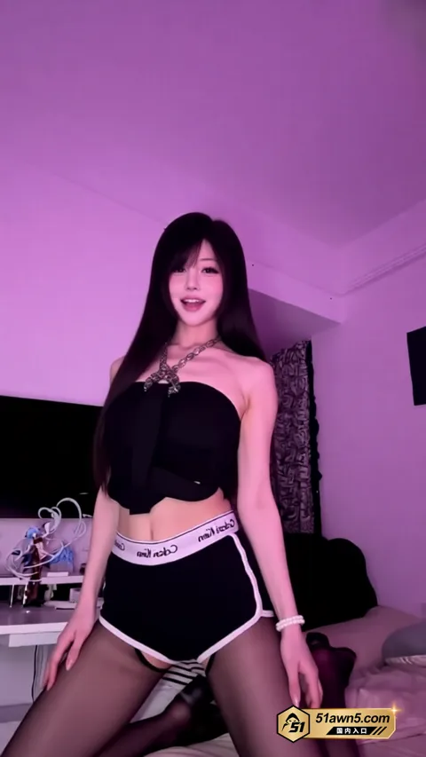 蛇妈换装秀护士装水手服轮番上5 抖音高颜值女网红 蛇妈 会员付费定制福 蛇妈换装秀护士装水手服轮番上5