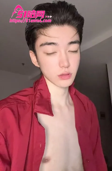 photo20260819115346 抖音11万粉型男 大风宇 下海拍Gay photo20260819115346
